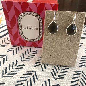 Aminity Drops in Smokey by Stella & Dot